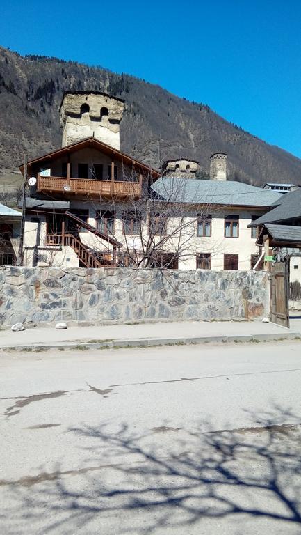 N&N Guest House ميستيا المظهر الخارجي الصورة