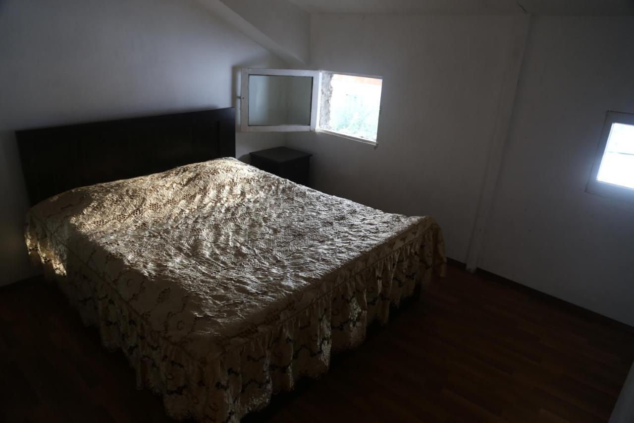 N&N Guest House ميستيا المظهر الخارجي الصورة